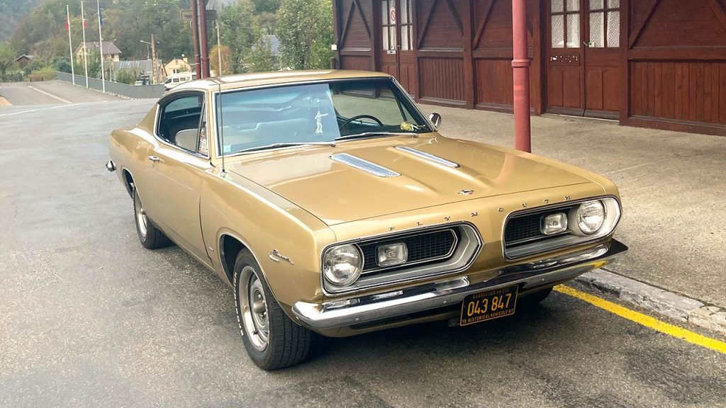 plymouth barracuda 1967 4