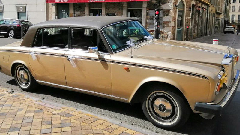 rolls royce silver wraith 1977