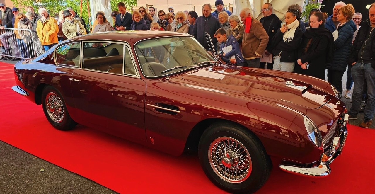aston martin db 6